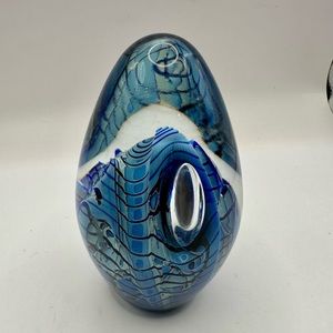 SOLD Vintage ROBERT EICKHOLT Studio Art Glass REPTILE SERIES Egg Paperweight '94